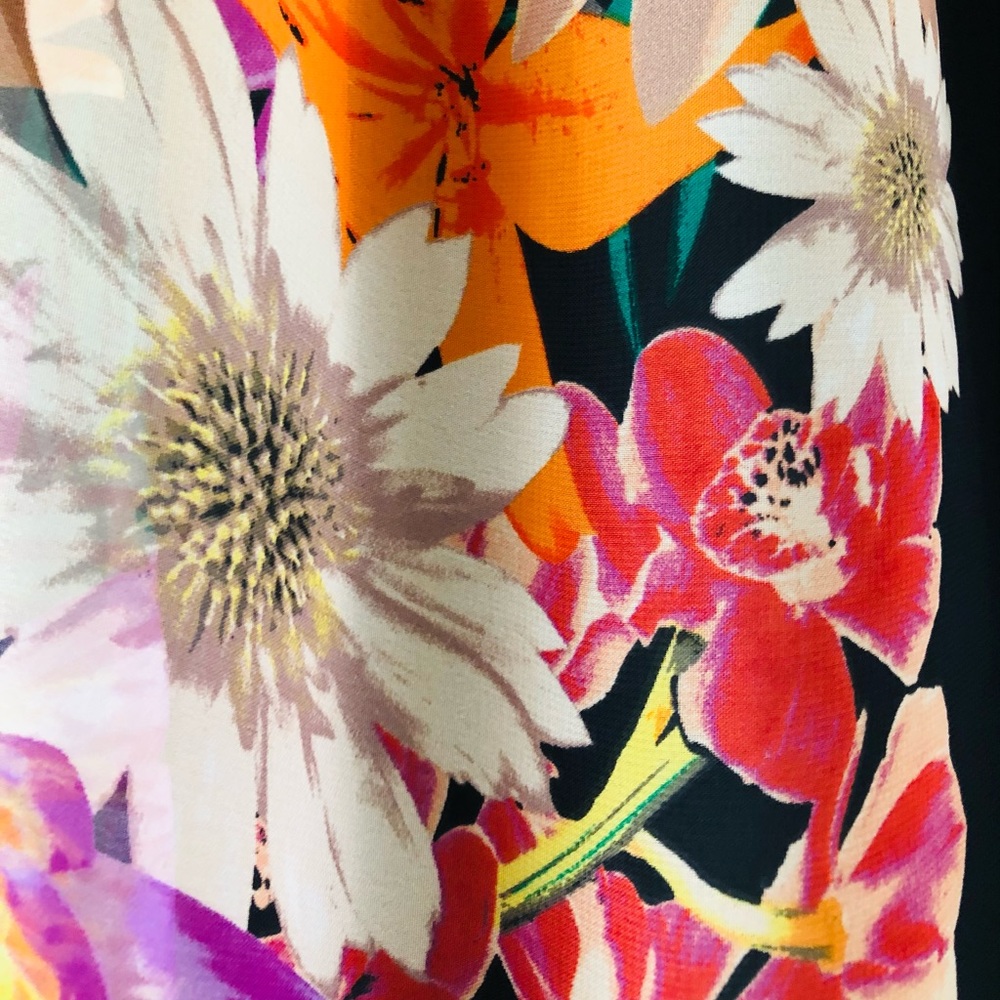 {Aqua} Vibrant Floral hi-low hem dress - Picture 13 of 13